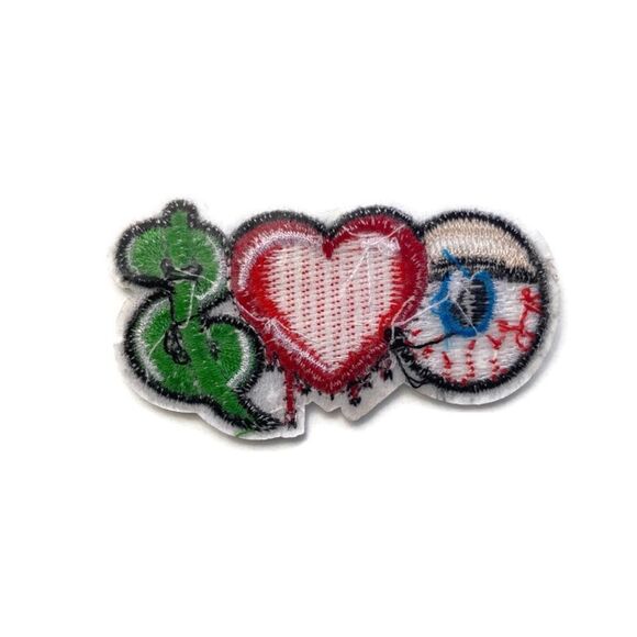 Eye Love Money Embroidered Patch - Picture 3 of 3